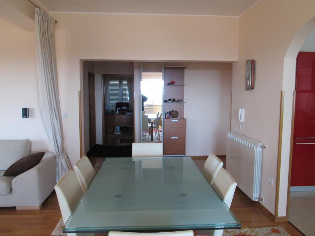 Apartments Villa Fernetich プレマントゥーラ 部屋 写真