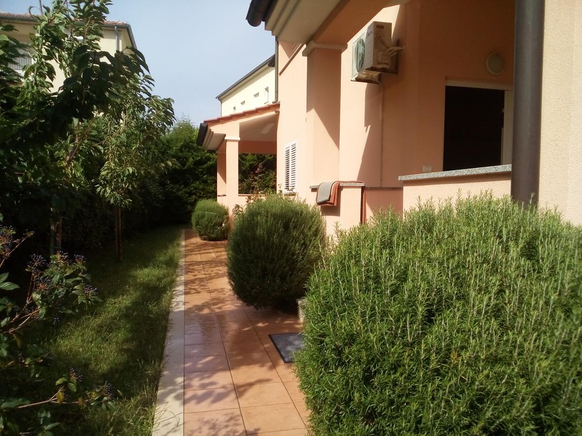 Apartments Villa Fernetich プレマントゥーラ エクステリア 写真