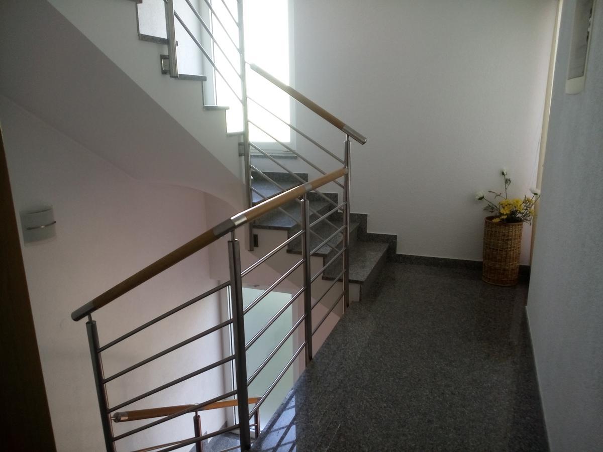 Apartments Villa Fernetich プレマントゥーラ エクステリア 写真