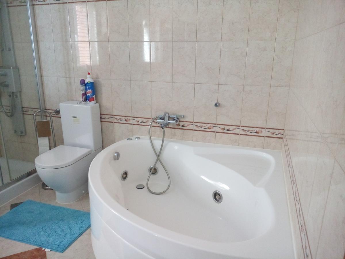 Apartments Villa Fernetich プレマントゥーラ エクステリア 写真